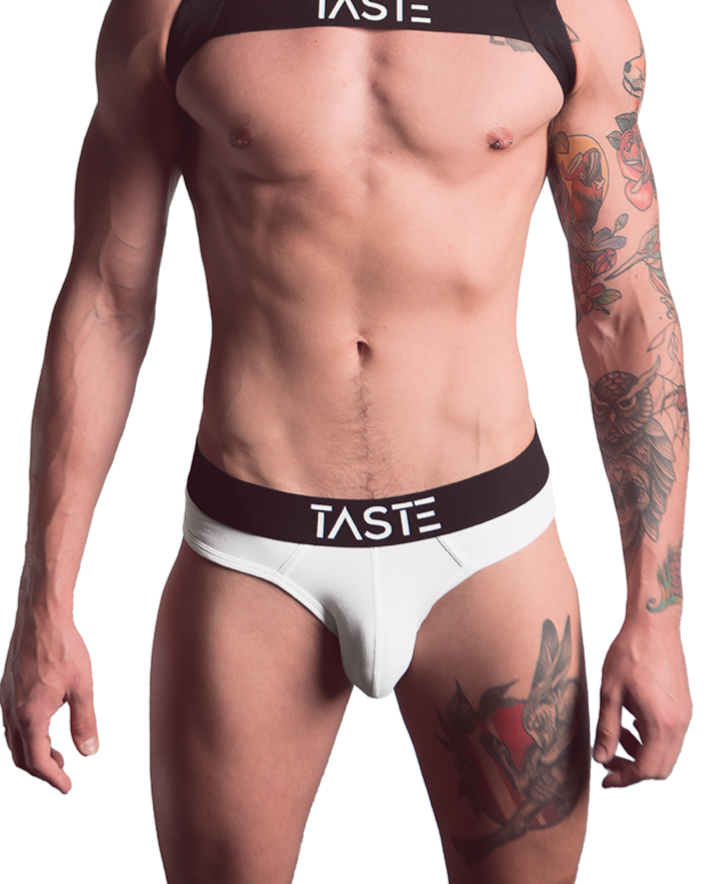 TASTE | Signature Brief White on Black